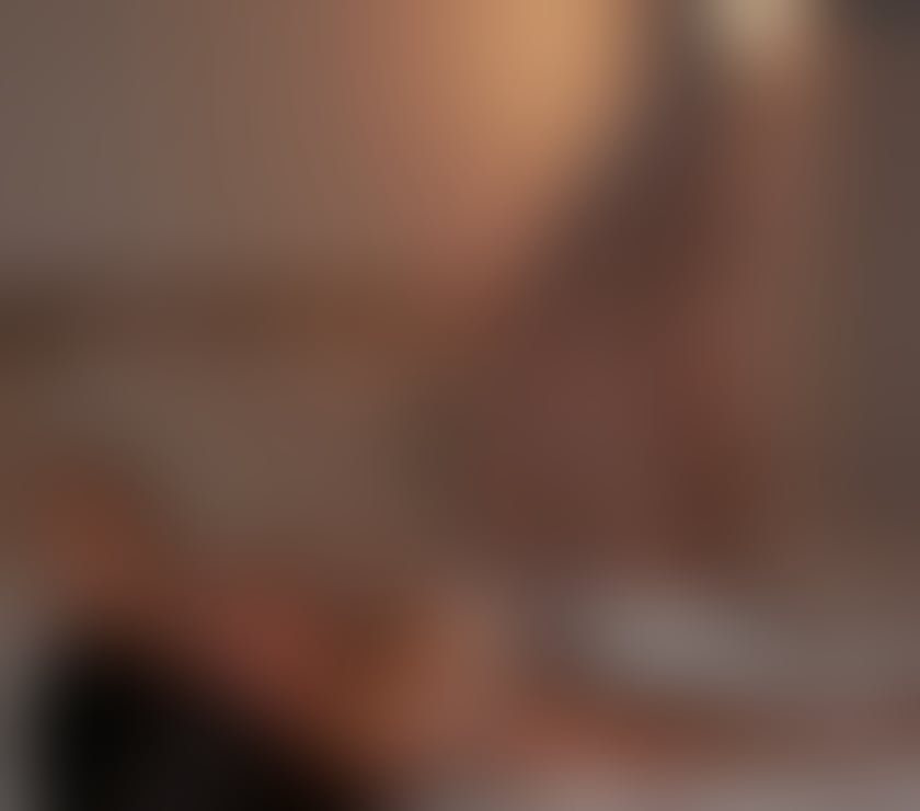 Escort Slough Town Centre Slough - Photos for Emma come back in Slough party 24-7