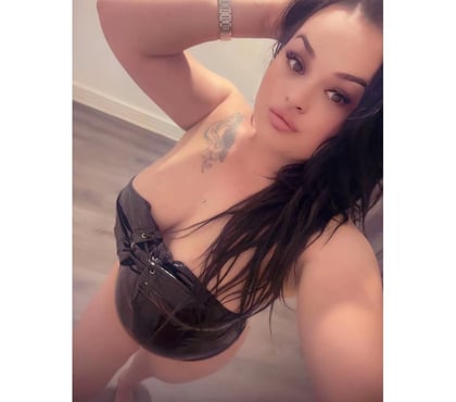 Escort Stoke on Trent City Centre Stoke-on-Trent - Photos for 🦋Milf🔞Alyce🦋🔞Incall&Outcall🔞❤️♥️🦋
