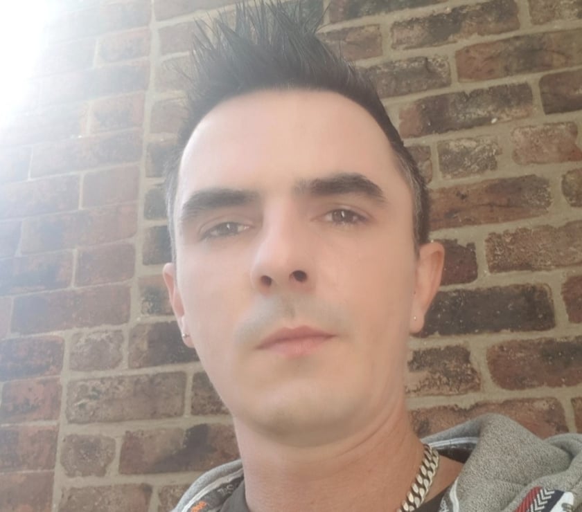 Gay massage Wythenshawe Manchester - Photos for Open minded guy available
