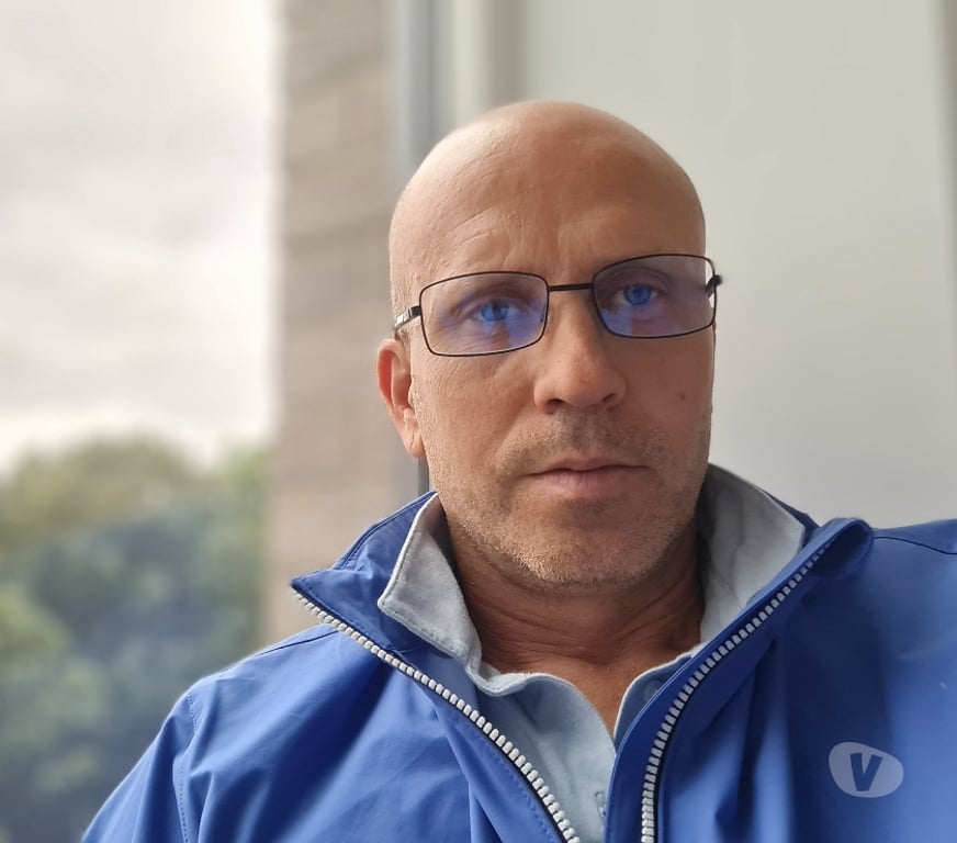 Local Swingers East London Canary Wharf - East London - Photos for M looking for bi couples M+F or single F