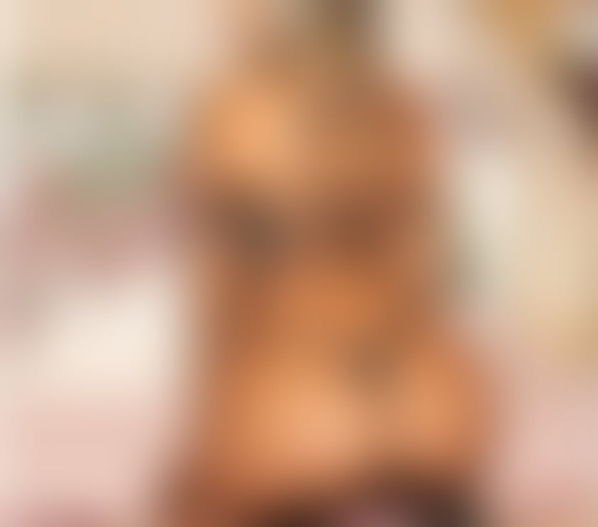 Escorts North Watford Watford - Photos for 🥂🔝HELEN outcall only party 🥳 girls