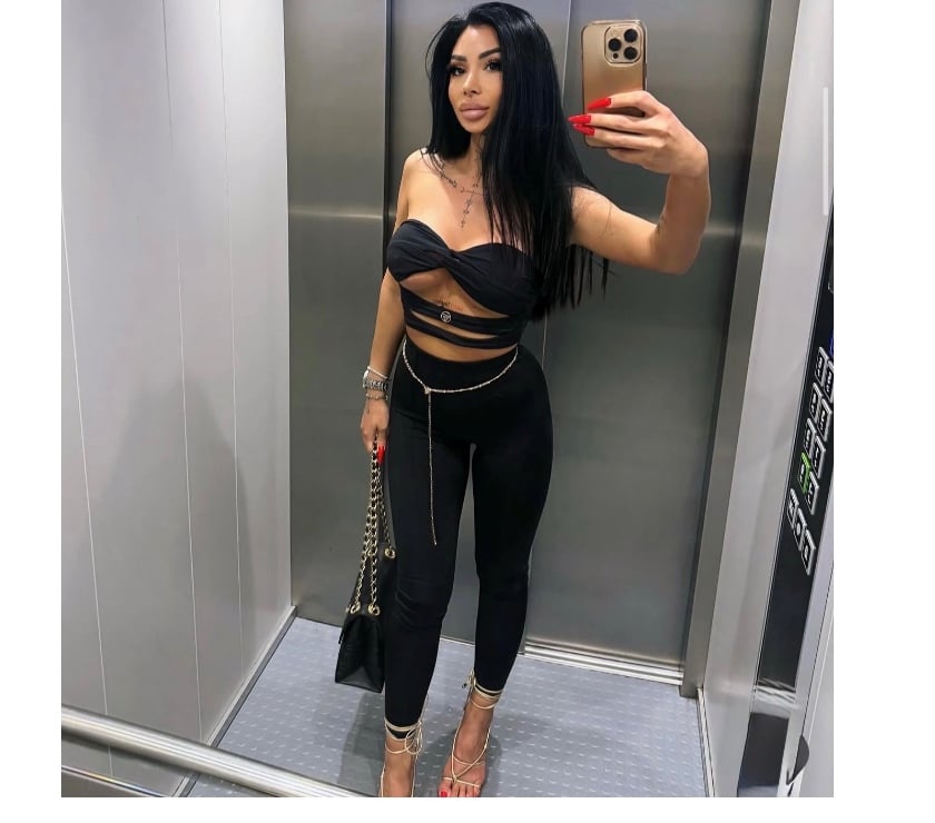 Escorts Beeston Leeds - Photos for Gilda, just for you’ skinny girl🥂🍾 party 😘🔝