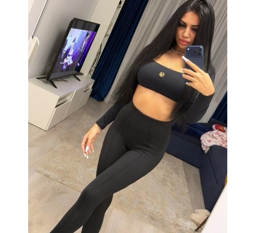 Escorts West Yorkshire Leeds - Photos for BElLA❤️🔝🍾TOYS 👙PARTY GIRL🫶 Skiny 🔝