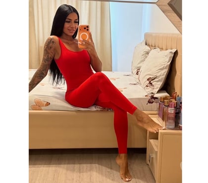 Escorts Beeston Leeds - Photos for Karina🍫🍭Just 1 week here for you🥂🍫🍭party