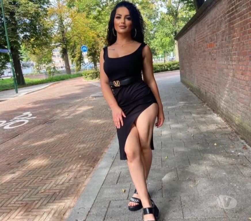 Escorts West Yorkshire Leeds - Photos for I am Natalya girl who wants to meet you.
