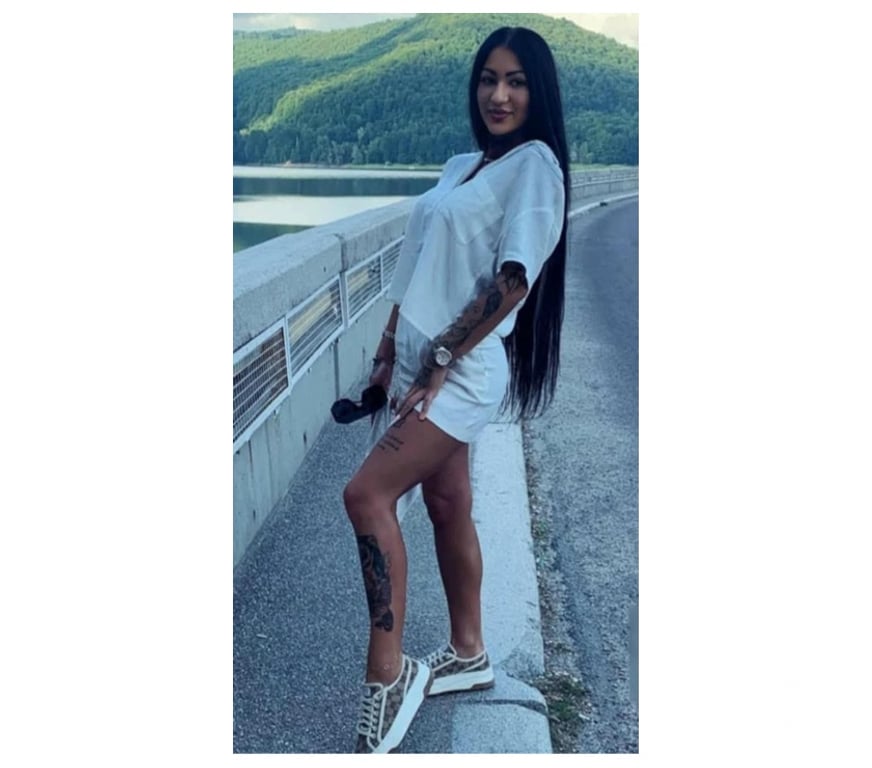 Escorts West Yorkshire Leeds - Photos for I am Natalya girl who wants to meet you.