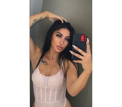 Escorts and Massages Huddersfield Kirklees - Photos for Ella💋BEST SERVIS 💙OWO NEW HERE❤️