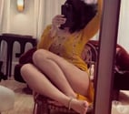 Girl in centre only5days PARTY 24 7 best service