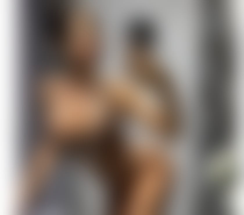 Escorts and Massages Manchester City Centre Manchester - Photos for ViP Party girls ❤️ Best ! Incall&Outcall 🤩