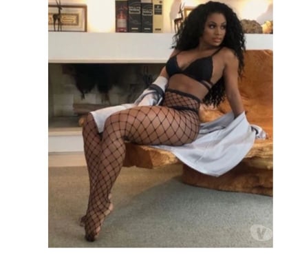 Escort Brentwood Station Brentwood - Photos for 👅Brazilian Mavi Party Girl 🥳 New musa in Town 24hr
