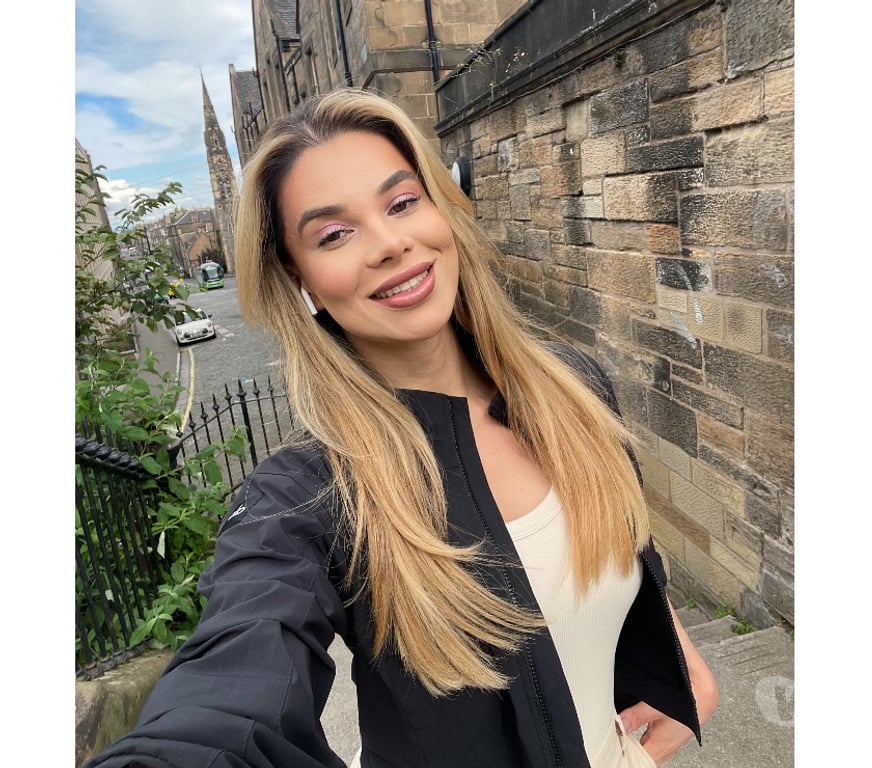 Trans Escorts Aberdeen Aberdeen City Centre - Aberdeen - Photos for ๐ TS VALENTINA ๐ SUPER FEMININE AND HORNY TGIRL ๐