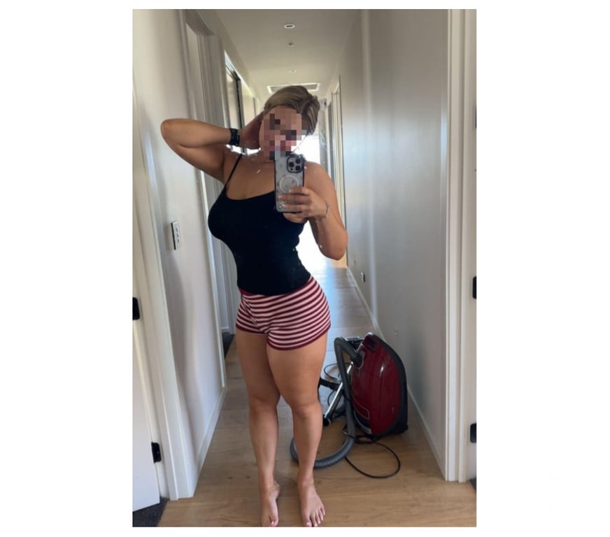 Escorts Cardiff Cardiff City Centre - Cardiff - Photos for Natural English Flirt