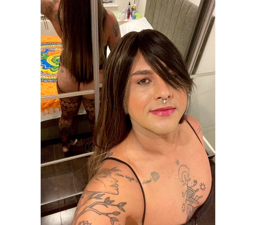 Trans Escorts West Yorkshire Bradford - Photos for Hot Brasil trans woman First time in Bradford 🥵🍆🍑