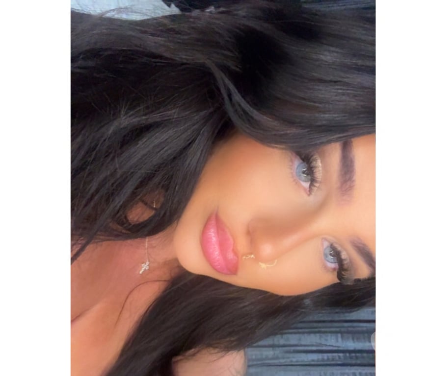 Escorts South Yorkshire Doncaster - Photos for 22 year old inked British babe 😏😈