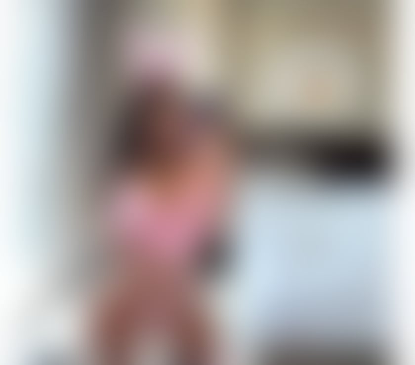 Escort Hull City Centre Hull - Photos for Laura new in town