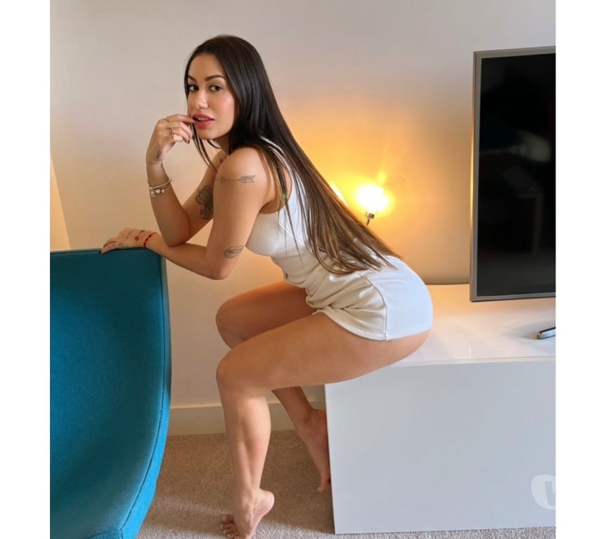Escorts Cambridgeshire Cambridge - Photos for HOT MIA 😈❤️🔥 PARTY GIRL 🥳🥳