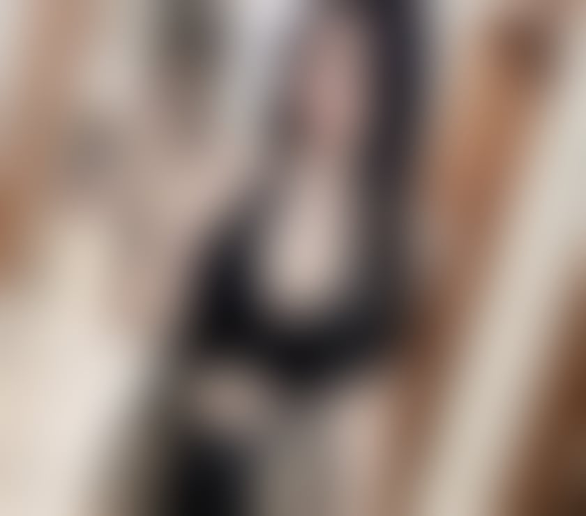 Escorts Peterborough City Centre Peterborough - Photos for class Asian escort DUO 4 HAND MASSAGE