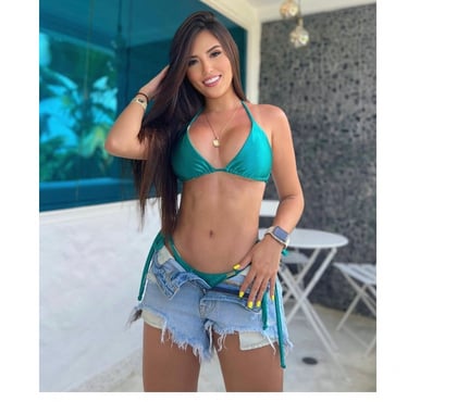 Escort Cheam Sutton - Photos for 🍾 SARAH PARTY GIRL 💃