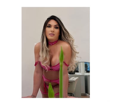 Trans Newcastle Shropshire - Photos for Pâmella meclayne