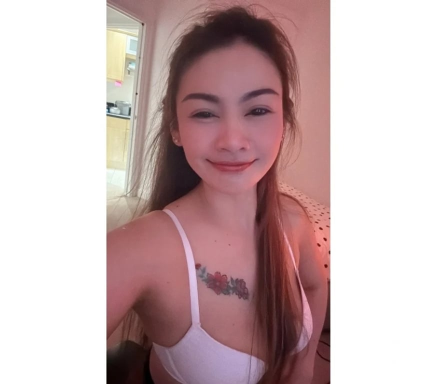 Escorts Essex Chelmsford - Photos for Thai lady, exciting companionship u crave and deserve- CM1