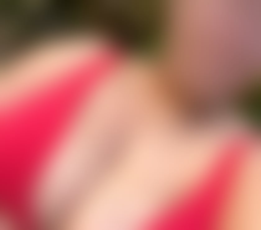 Escorts Essex Harlow - Photos for New Polish Laura x just couple days x huuuge boooo****