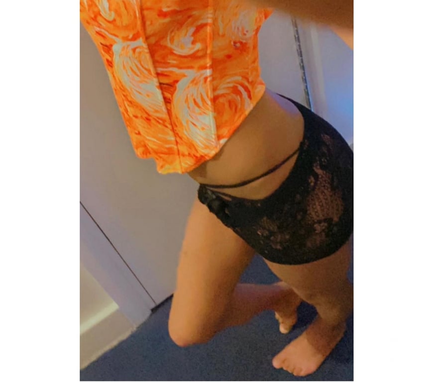Gay massage North London East Finchley - North London - Photos for 🔴 Available Now – Book a Discreet Sissy Experience 💫