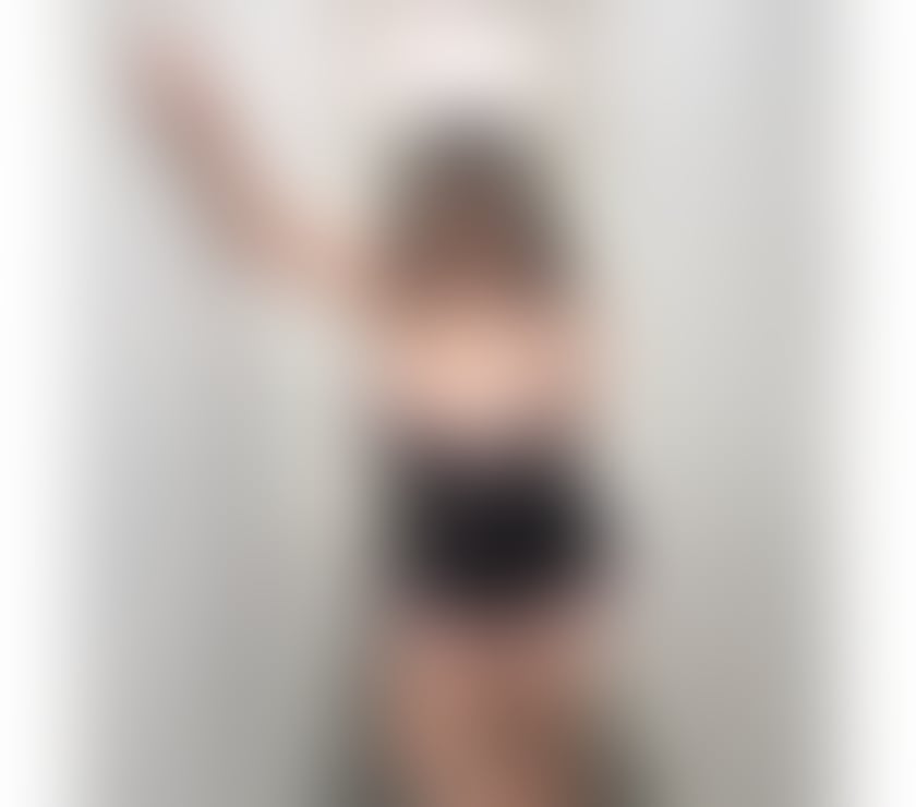 Escorts West Midlands Wolverhampton - Photos for Clare new in town