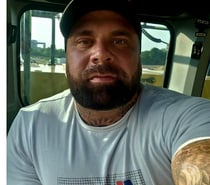 40 year old flexible gym fit guy