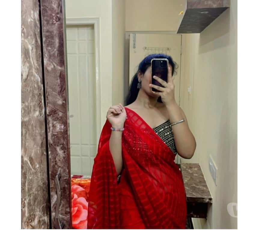 Escorts East London Canary Wharf - East London - Photos for INDIAN TAMIL GIRL RITA NEW IN TOWN
