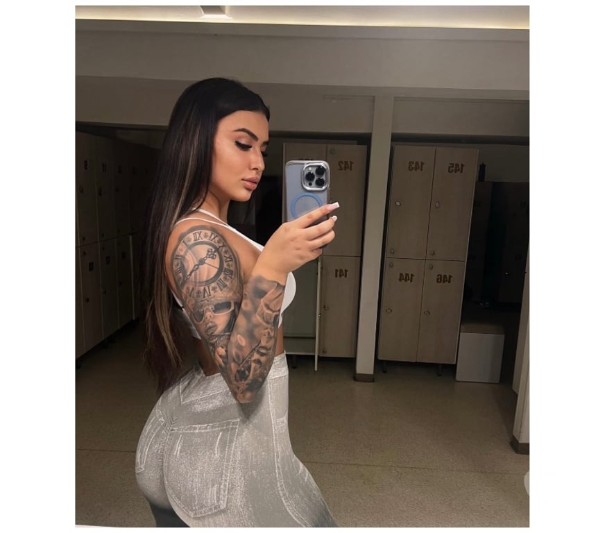 Escorts Windsor and Maidenhead Maidenhead - Windsor and Maidenhead - Photos for Kelly ❤️ Genuine and Busty 🔝 New In Town 🆕🥳
