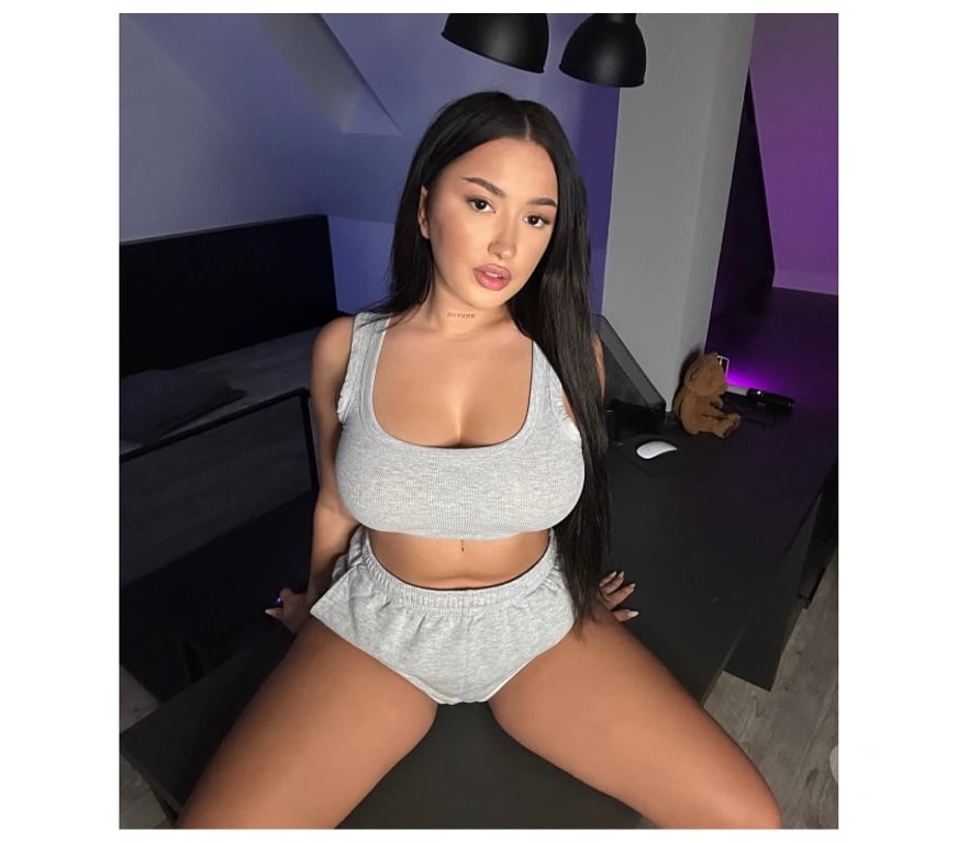 Escorts Windsor and Maidenhead Maidenhead - Windsor and Maidenhead - Photos for 🔞AMAZING🍒Karina🥰real photo💯BEST SERVICE