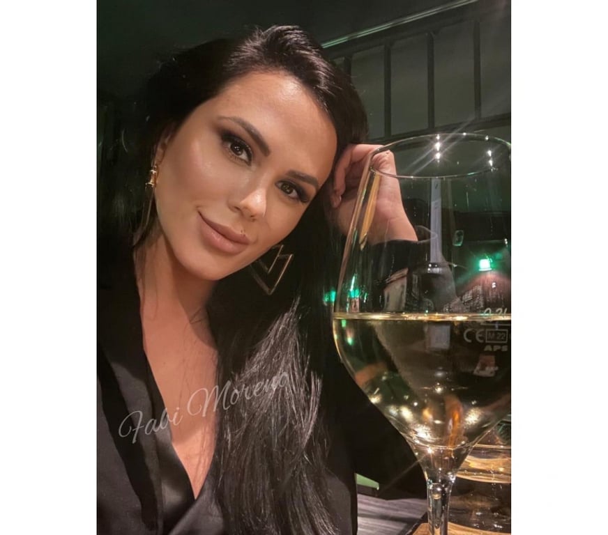 Escorts West Yorkshire Wakefield - Photos for Nice curvy brazilian lady hot body