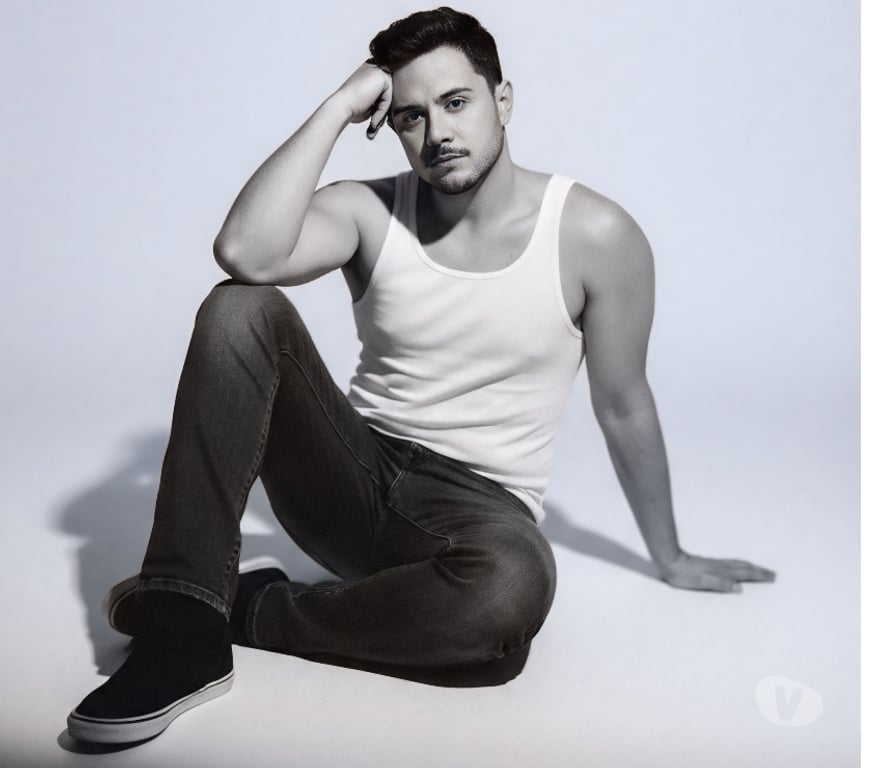 Gay massage West London Notting Hill Gate Station - West London - Photos for Henrique Tantric