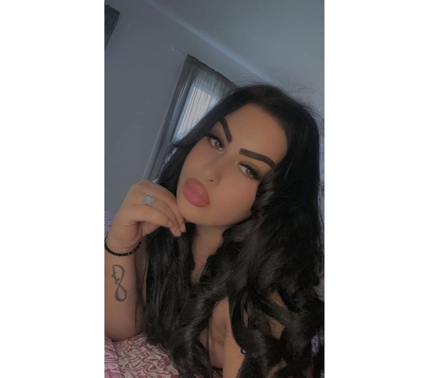 Escorts South East London Croydon - Photos for DEEA 💕 BOMBSHELL 💕TEXT ME ON WHATSAPP☎️💯