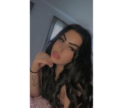 Escort Croydon Town Centre Croydon - Photos for DEEA 💕 BOMBSHELL 💕TEXT ME ON WHATSAPP☎️💯