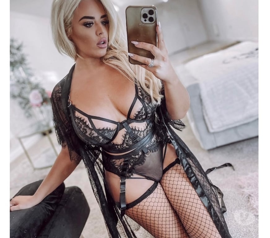 Escorts Hertfordshire North Hertfordshire - Photos for ❥ALEXIA BIG BOOBS💙OUTCALL WITHOUT DEPOSIT q(❂‿❂)p