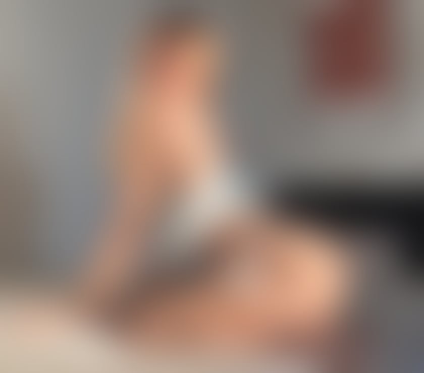 Escorts Warrington Warrington Town Centre - Warrington - Photos for LAURA💦PARTY🥳YOUNG🔞VERY NAUGHTY💦