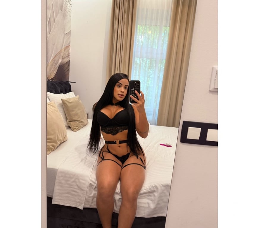 Escorts Greater Manchester Bolton - Photos for LUÍSA 😈PARTY GIRL💜ALL INCLUDED🔥