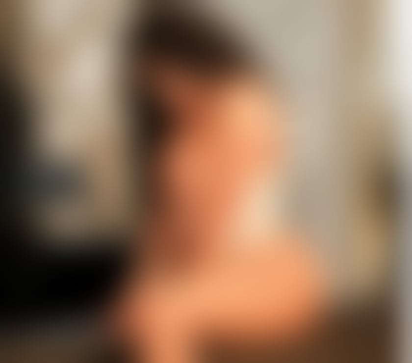 Trans Escorts West Yorkshire Leeds - Photos for LAURA HOT DOMINATRIX BRASILIAN AVAILABLE NOW