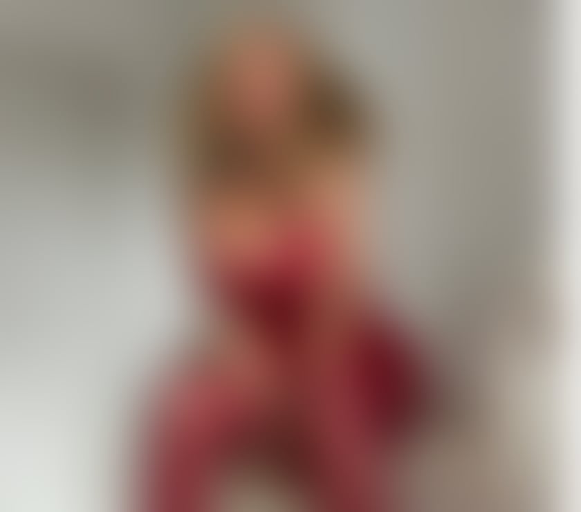 Photos for Lynayer hot girl