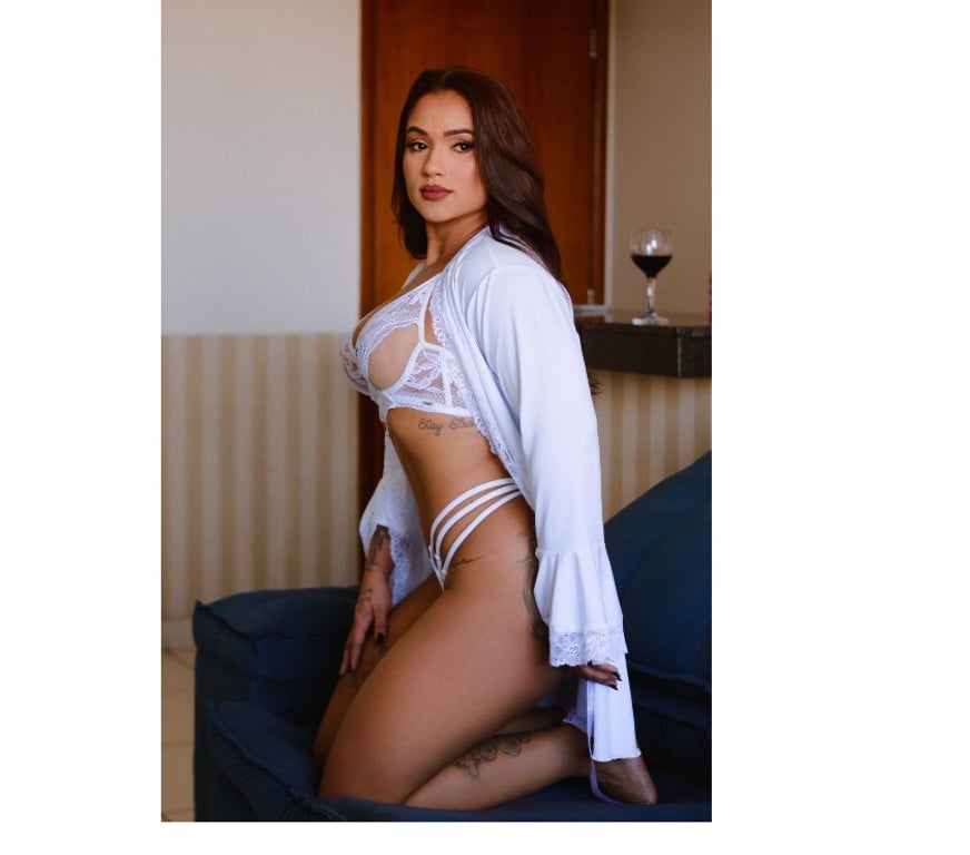 Escorts Derbyshire Derby - Photos for ALICE FIRST TIME IN TOWN ♥️ GFE 💘 PARTY🍾