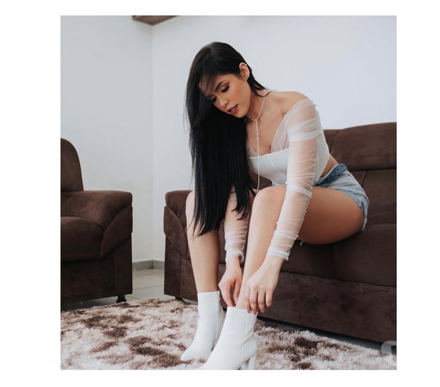 Escorts Windsor and Maidenhead Maidenhead - Windsor and Maidenhead - Photos for 🔥🇧🇷Bela big boobs 38ee curvy girl 💯 GFE 🍭