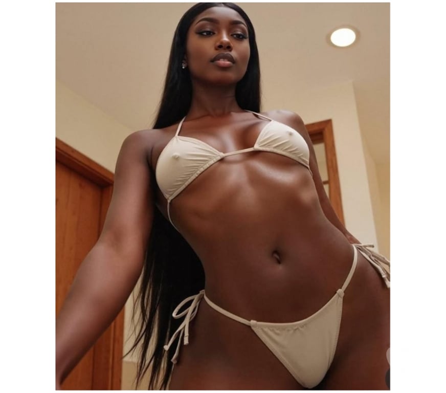 Escorts Slough Slough Town Centre - Slough - Photos for PARTY GIRL🥂❤️INDEPENDENT ❤️ LEILA