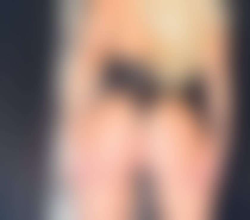 Escorts West London North Acton Station - West London - Photos for PARTY BLONDE MILF GIGI IN TOWN 😍
