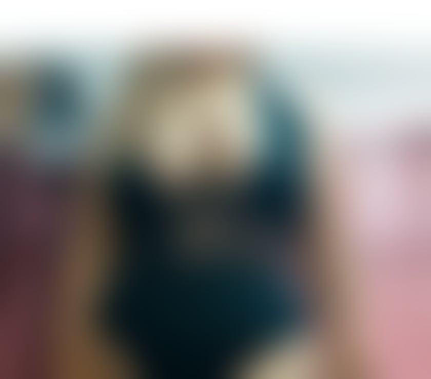 Escorts West Yorkshire Leeds - Photos for Latina MILFš„ party and GFE no rush