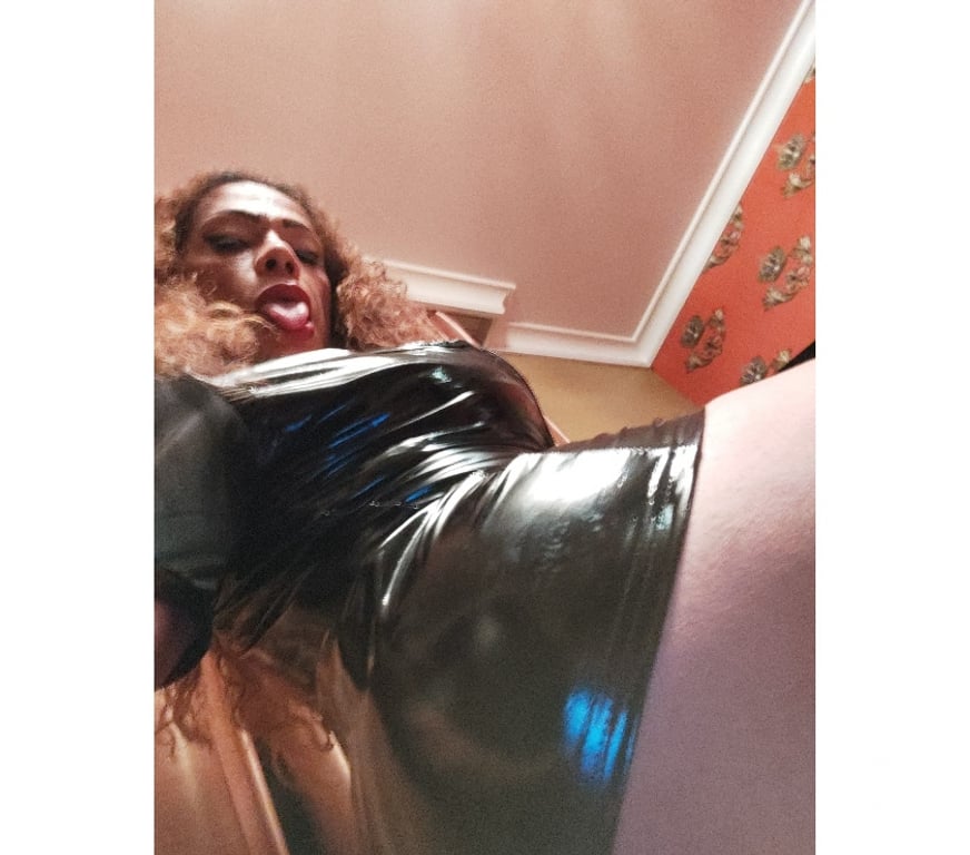 Trans Escorts Dorset Bournemouth, Christchurch and Poole - Photos for Are You Looking To Experience A Out Of Body Experience ?