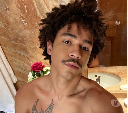 Gay escorts Birmingham City Centre Birmingham - Photos for Curly Bronze Brazilian