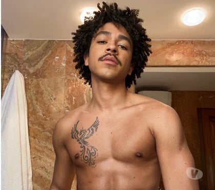 Gay escorts Cardiff City Centre Cardiff - Photos for Curly Bronze Brazilian