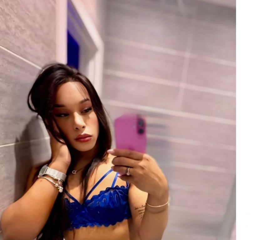 Escorts Brent Wembley - Brent - Photos for SEXY💋 TGIRL BIG BUM🍭 AND A SURPRISE🍆🥳