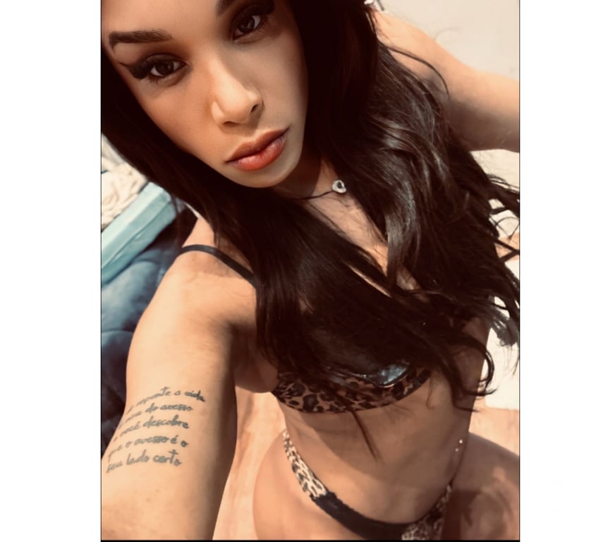 Escorts Brent Wembley - Brent - Photos for SEXY💋 TGIRL BIG BUM🍭 AND A SURPRISE🍆🥳